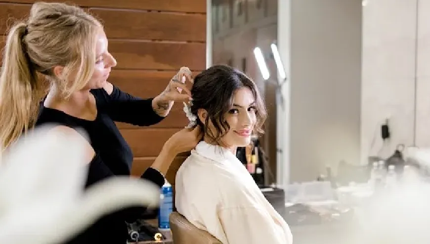 اسکین‌کر و ریلکسیشن عروس مرکز تخصصی «آرامیس»